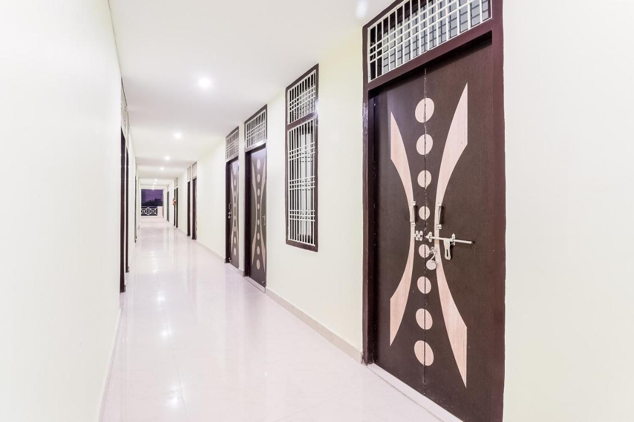 Spot On 63000 Hotel S.S. Plaza Banthra Sikandarpur Экстерьер фото