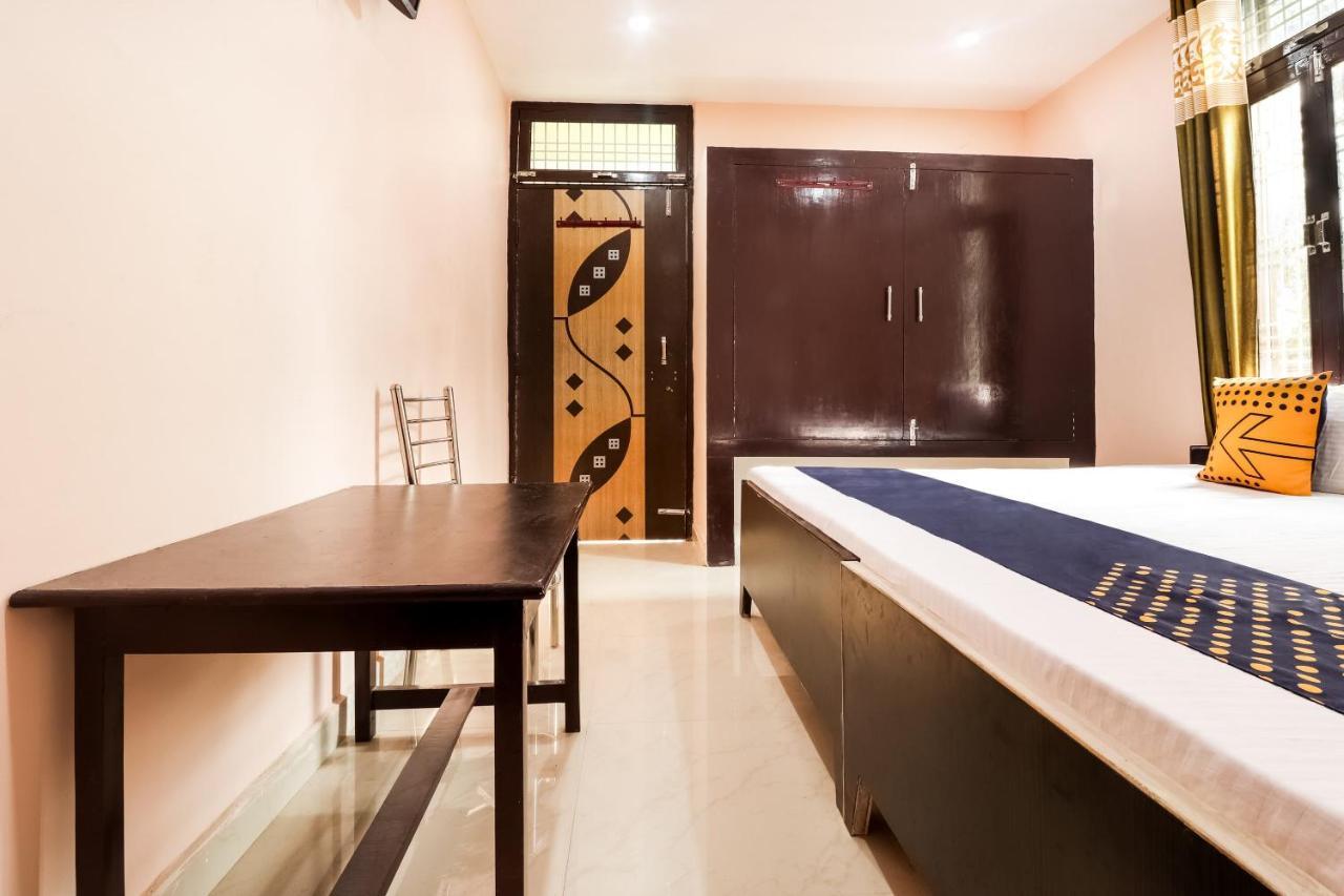 Spot On 63000 Hotel S.S. Plaza Banthra Sikandarpur Экстерьер фото