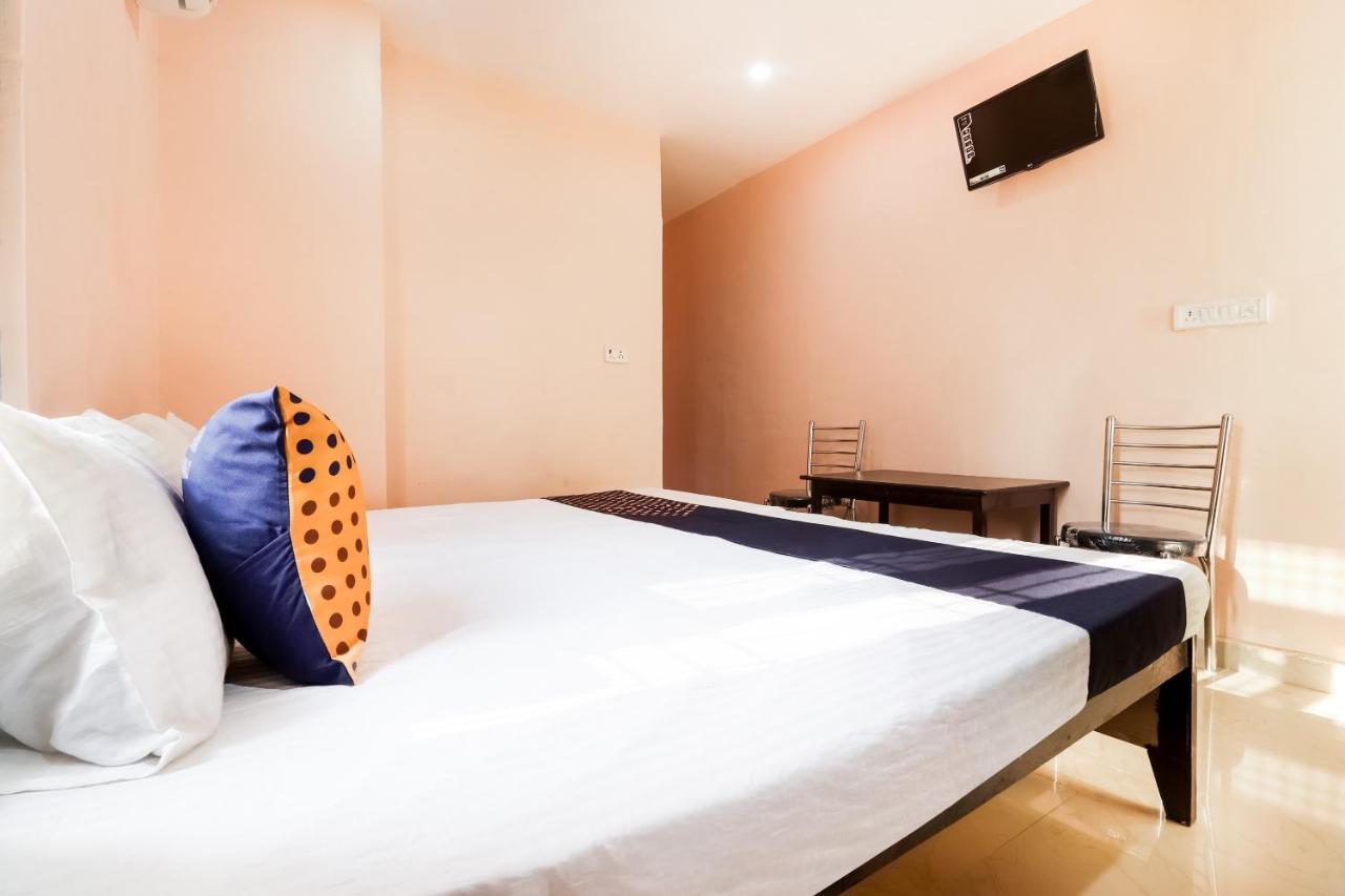 Spot On 63000 Hotel S.S. Plaza Banthra Sikandarpur Экстерьер фото