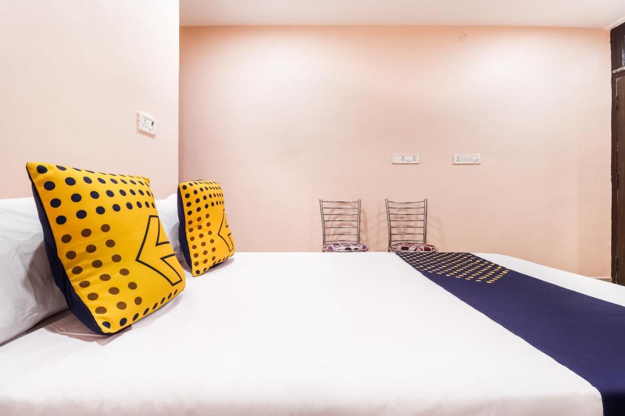 Spot On 63000 Hotel S.S. Plaza Banthra Sikandarpur Экстерьер фото