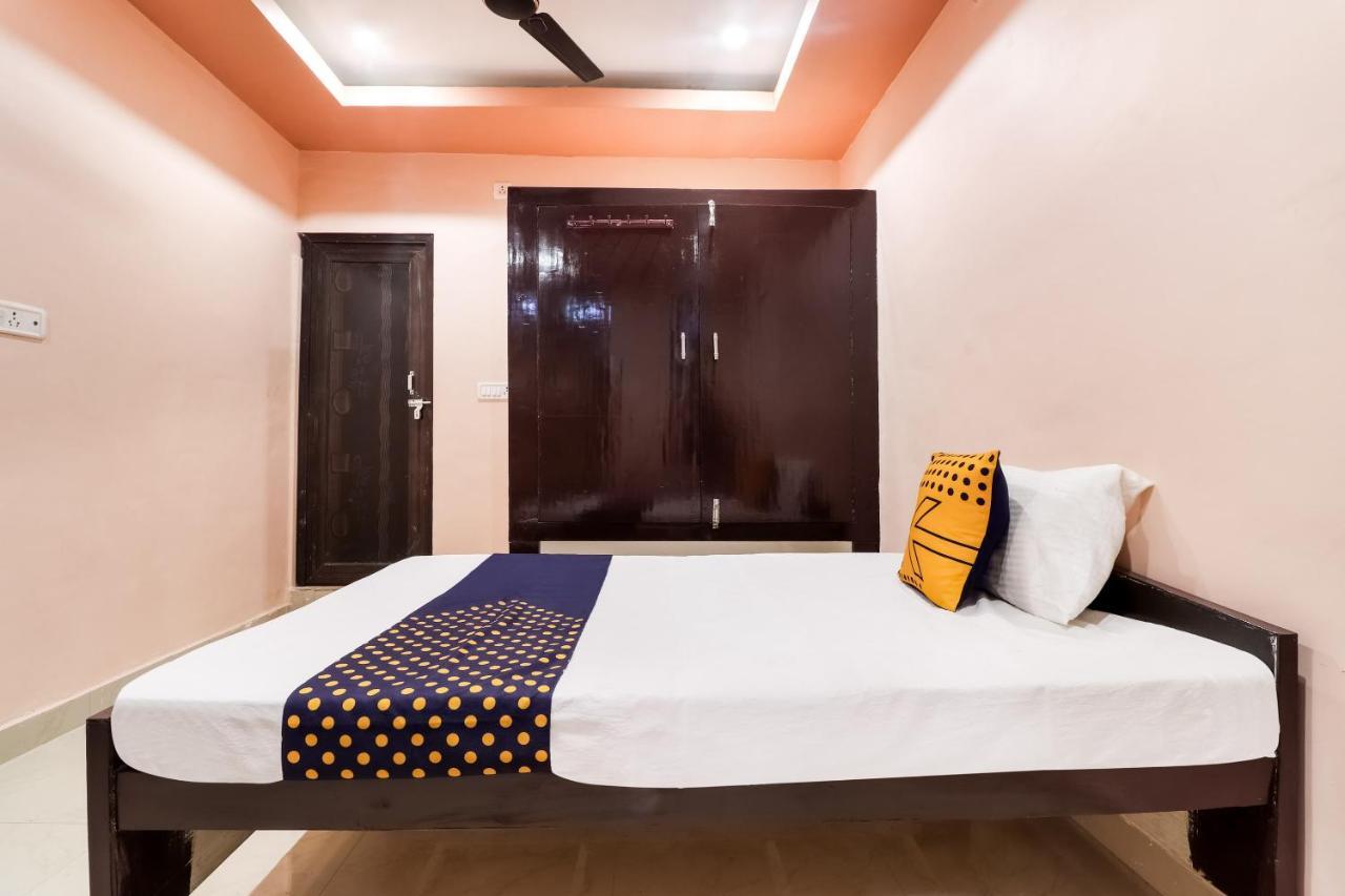 Spot On 63000 Hotel S.S. Plaza Banthra Sikandarpur Экстерьер фото