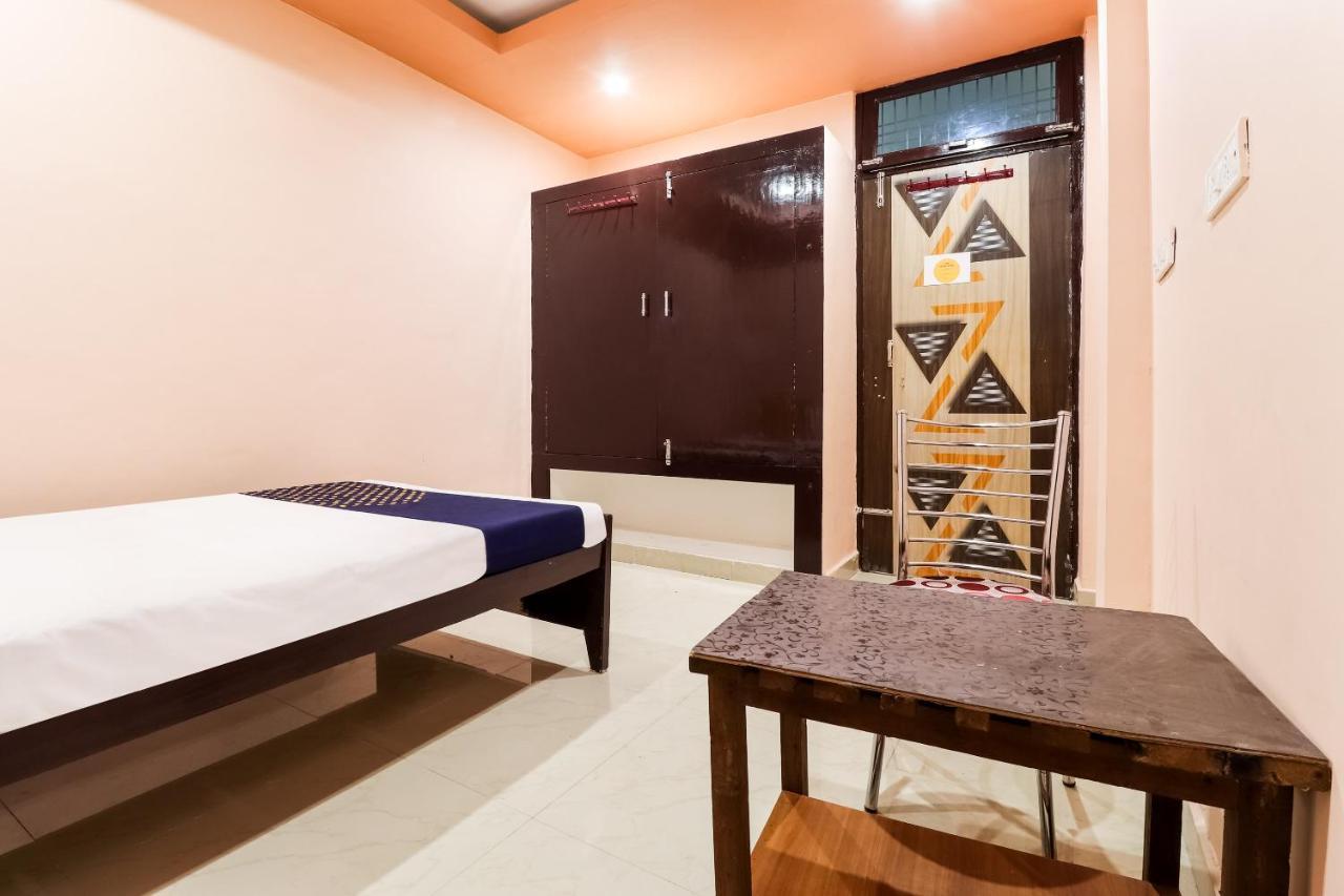Spot On 63000 Hotel S.S. Plaza Banthra Sikandarpur Экстерьер фото